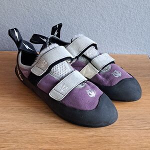 Evolv Electra Women’s Sz 8 US 39 EU Purple Rock Climbing Shoes Bouldering Climb